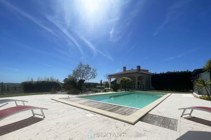 Image No.1-5 Bed Villa for sale