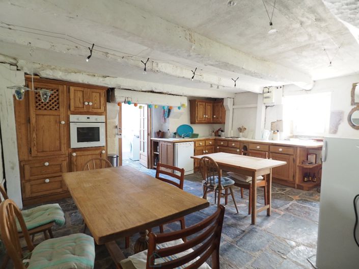 Image No.13-5 Bed House for sale