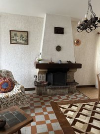 750111658974