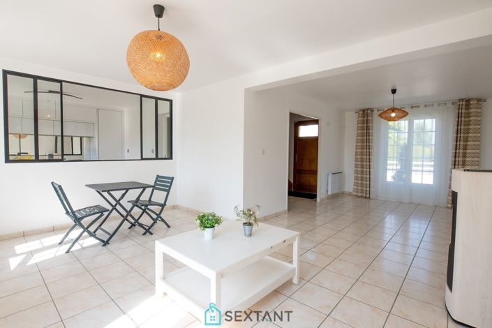 Image No.7-3 Bed House for sale