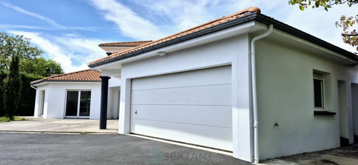 Image No.3-4 Bed Villa for sale