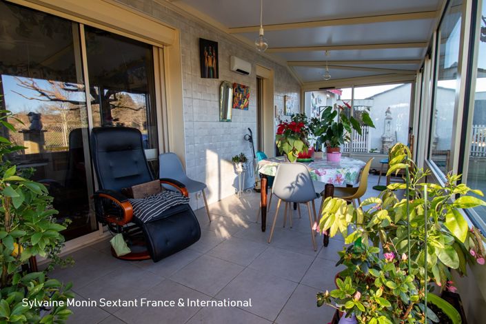 Image No.6-3 Bed Property for sale