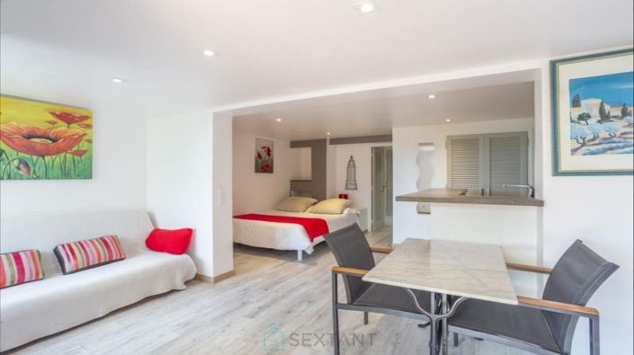 Image No.13-7 Bed Villa for sale