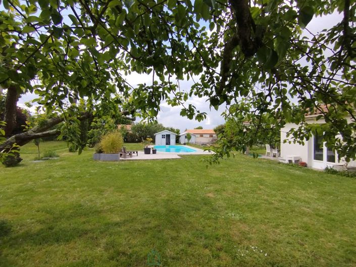 Image No.13-3 Bed House for sale