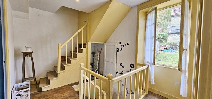 Image No.21-3 Bed House for sale