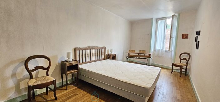 Image No.22-3 Bed House for sale