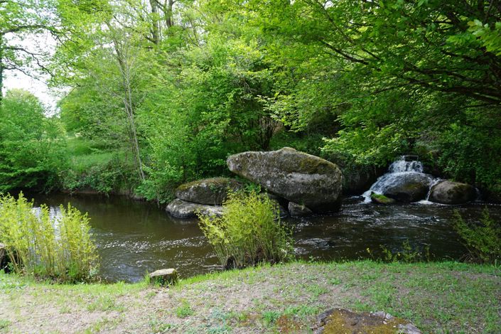 Image No.11-15 Bed Property for sale