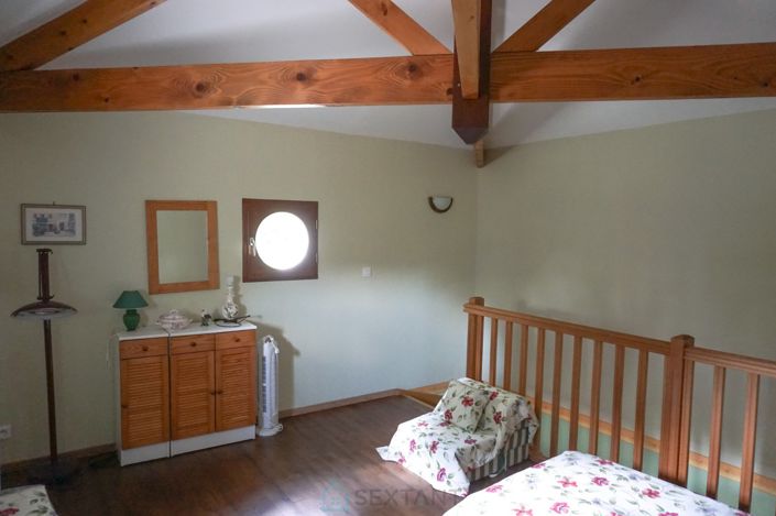 Image No.17-4 Bed Property for sale