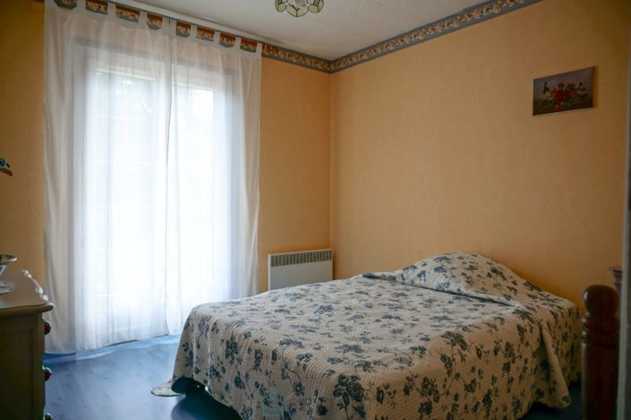 Image No.23-4 Bed Property for sale