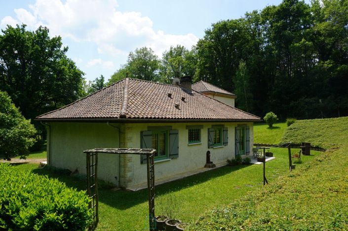 Image No.6-4 Bed Property for sale