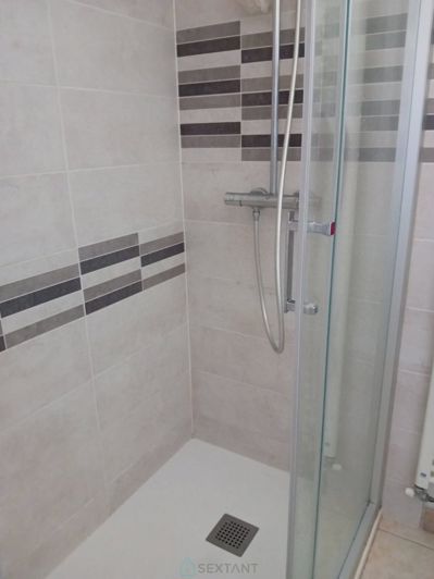 Image No.8-6 Bed Property for sale