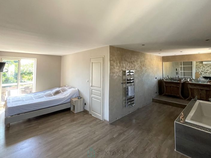 Image No.15-4 Bed Villa for sale