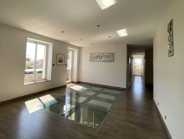 Image No.17-4 Bed Villa for sale