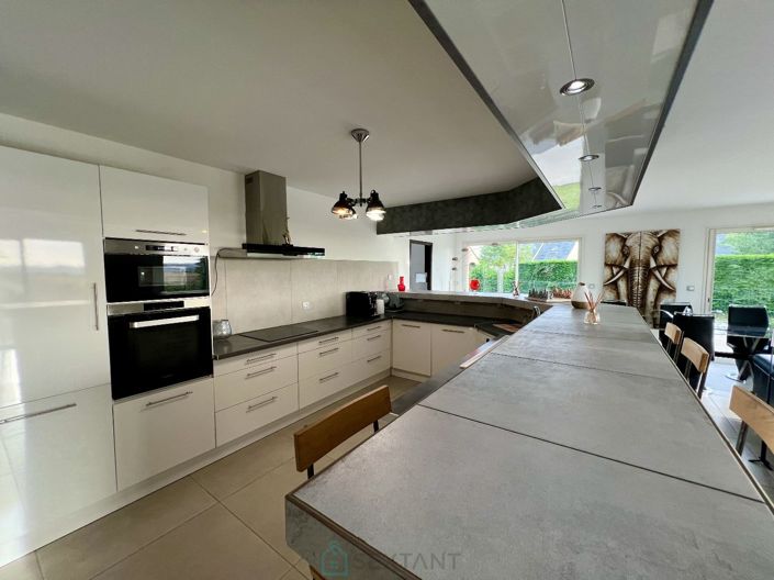 Image No.4-3 Bed House for sale