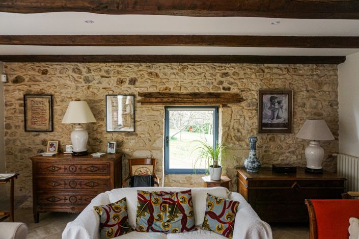 Image No.12-3 Bed Property for sale