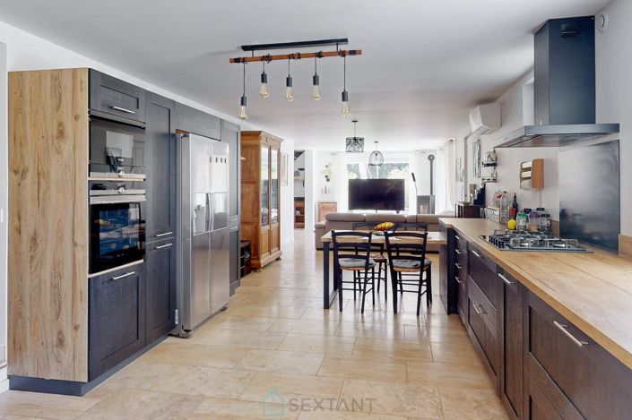 Image No.14-5 Bed Villa for sale