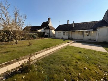 1 - Verneuil-sur-Avre, House