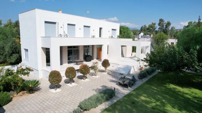 Image No.52-5 Bed Villa for sale