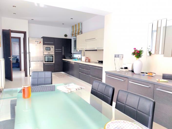 Image No.28-5 Bed Villa for sale