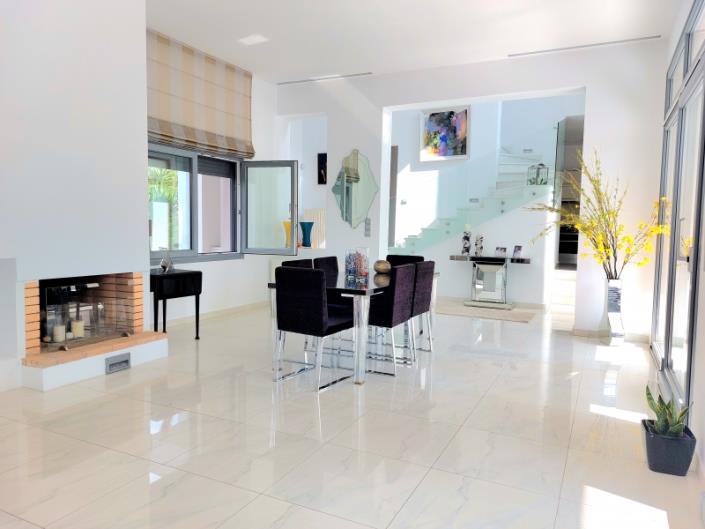 Image No.24-5 Bed Villa for sale