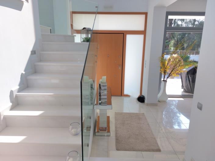 Image No.21-5 Bed Villa for sale