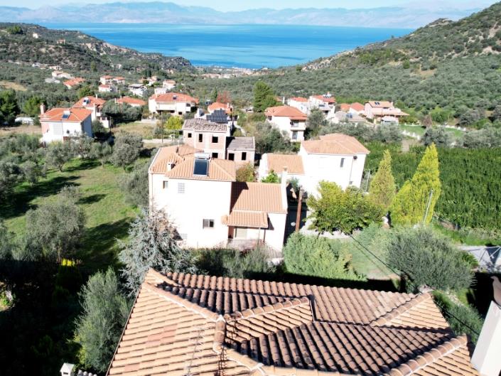 Image No.3-Maison de 4 chambres à vendre à Derveni