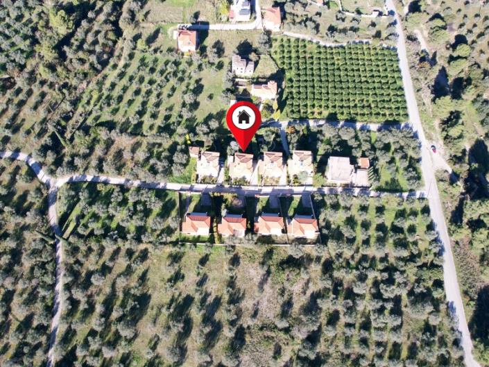 Image No.7-Maison de 4 chambres à vendre à Derveni