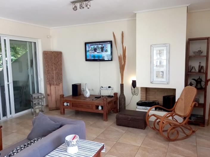 Image No.12-4 Bed Maisonette for sale