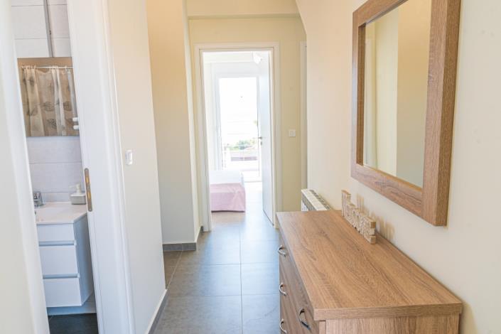 Image No.24-3 Bed Villa / Detached for sale