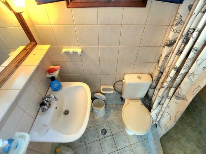 Image No.18-Maison de 4 chambres à vendre à Tyros