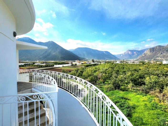 Image No.34-Maison de 4 chambres à vendre à Tyros