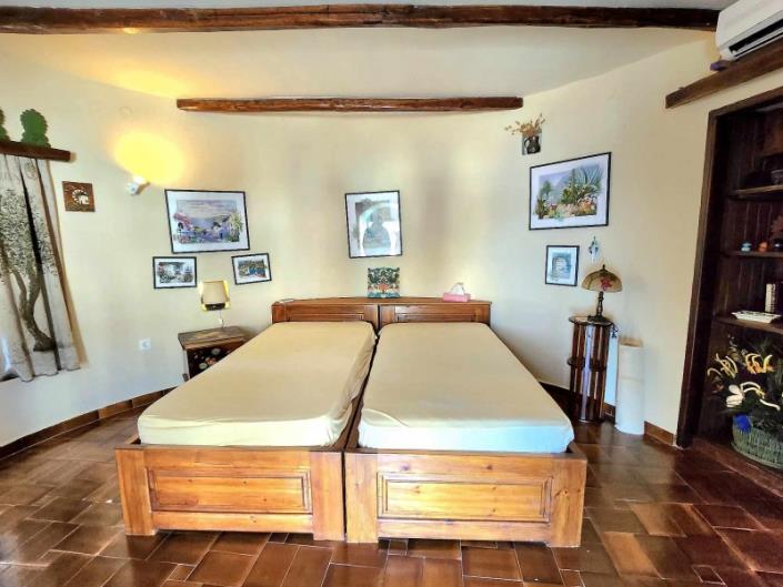 Image No.26-Maison de 4 chambres à vendre à Tyros