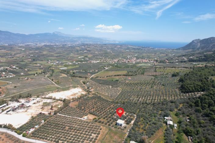 Image No.30-2 Bed Country House for sale