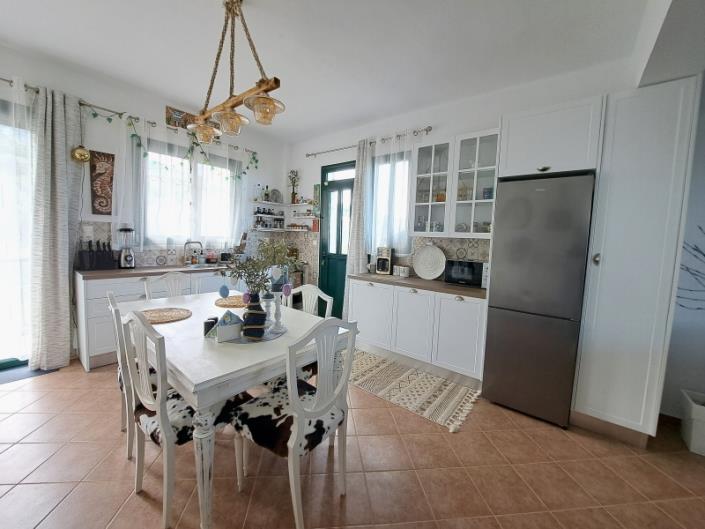 Image No.7-2 Bed Country House for sale