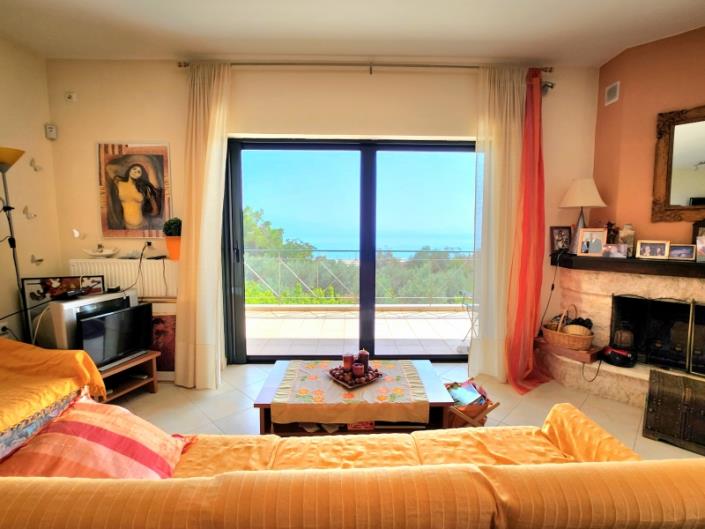 Image No.13-5 Bed House for sale