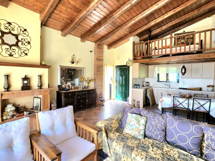 Image No.10-5 Bed House for sale