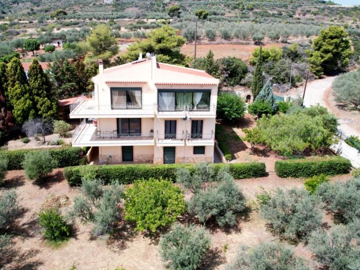 Image No.30-5 Bed House for sale