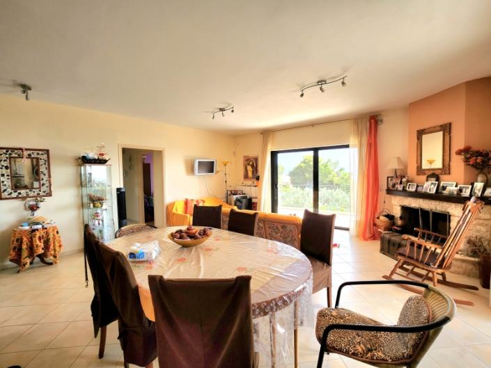 Image No.21-5 Bed House for sale