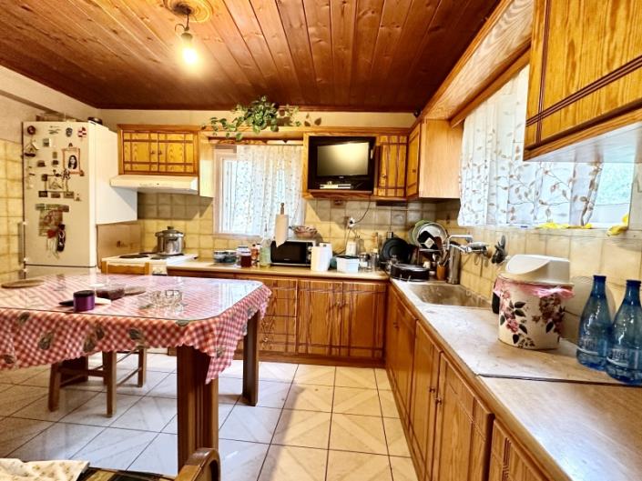 Image No.6-Maison de 2 chambres à vendre à Tyros