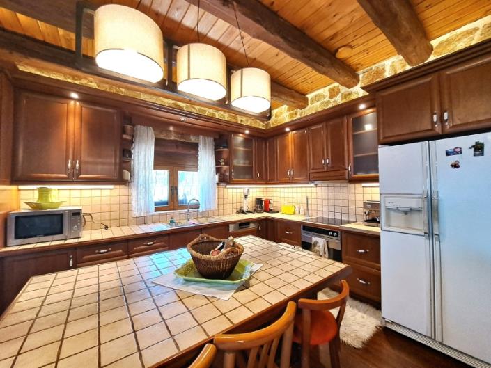 Image No.10-4 Bed Villa for sale