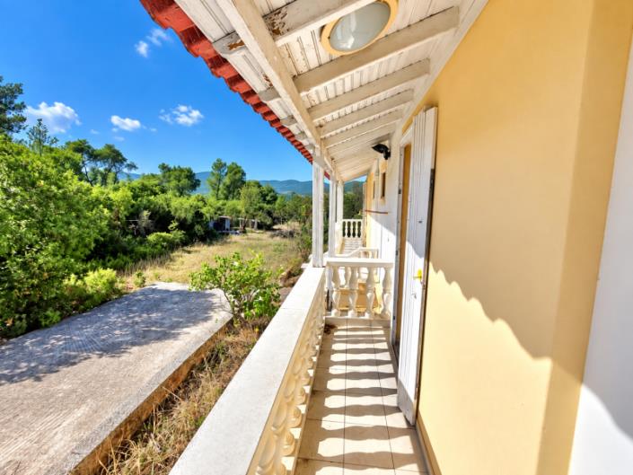 Image No.20-3 Bed House for sale