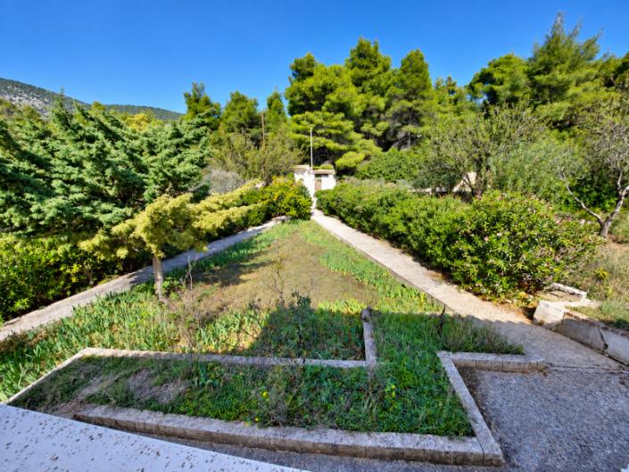 Image No.27-3 Bed House for sale
