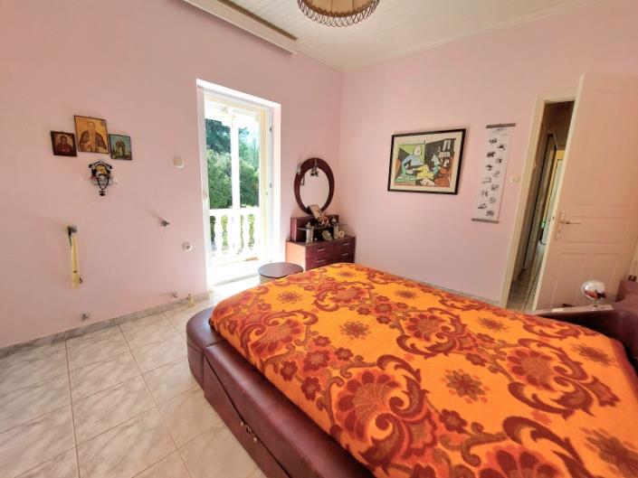 Image No.24-3 Bed House for sale