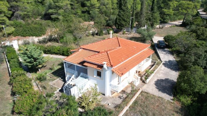 Image No.1-3 Bed House for sale