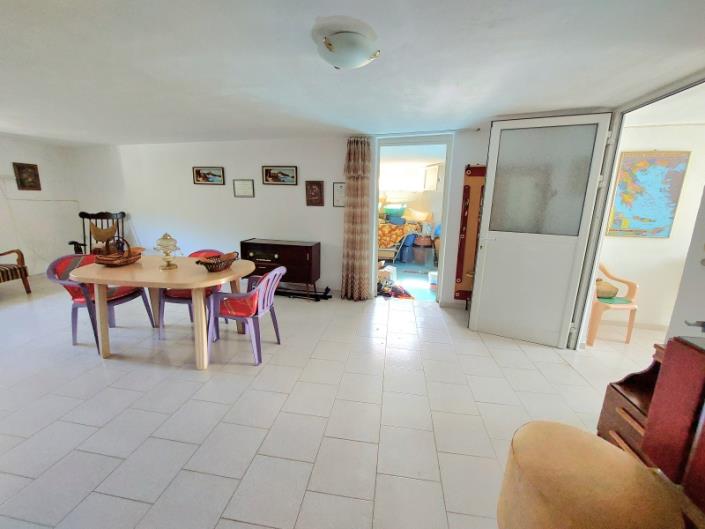 Image No.15-3 Bed House for sale