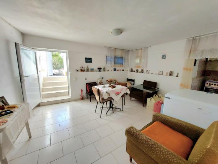 Image No.12-3 Bed House for sale