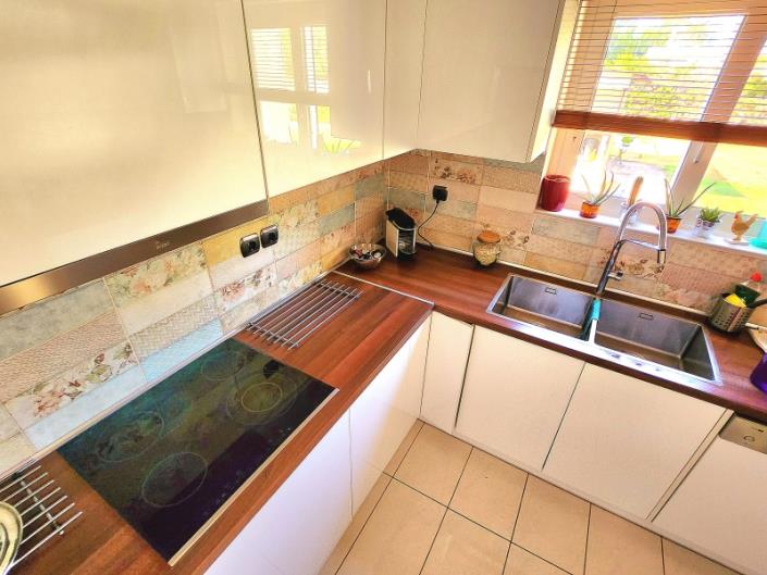 Image No.15-Maison / Villa de 4 chambres à vendre à Loutraki