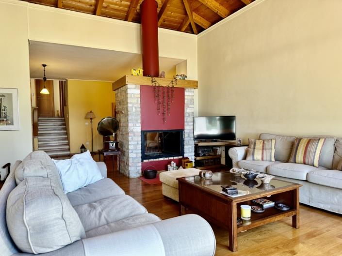 Image No.17-Maison de 5 chambres à vendre à Orea Eleni