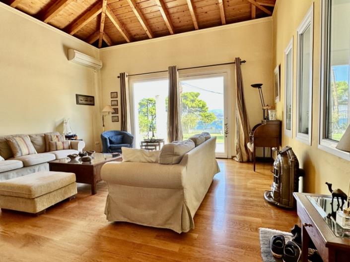 Image No.13-Maison de 5 chambres à vendre à Orea Eleni