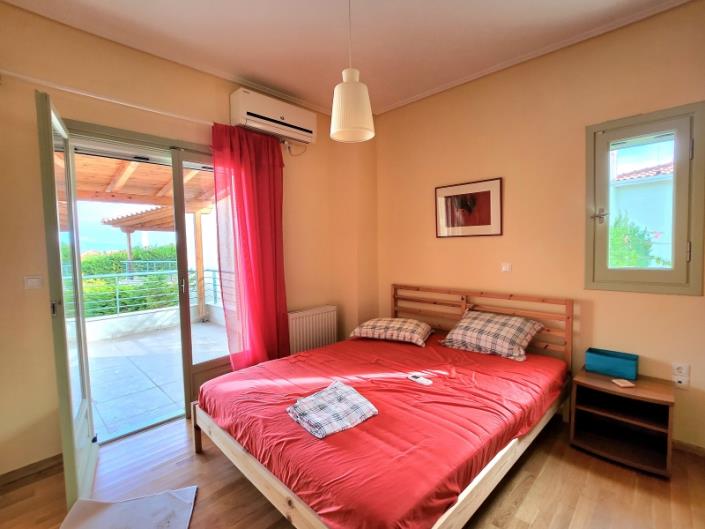 Image No.17-4 Bed House for sale